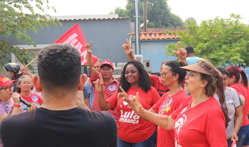 Professora Léo Simão divulga carta à comunidade escolar com propostas para a educação