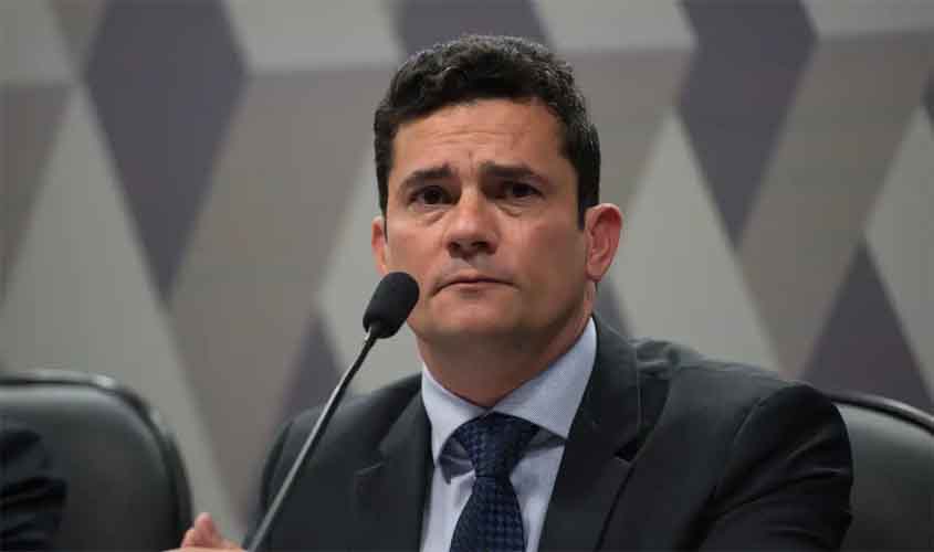 Moro lidera corrida ao governo e popularidade recorde de Ratinho Jr pode definir eleição ao Senado
