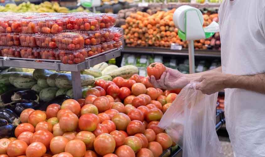 Nove de 12 produtos da cesta básica tiveram queda em agosto em Porto Velho