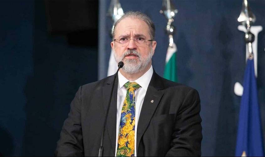 PGR questiona lei catarinense sobre subsídio de magistrados