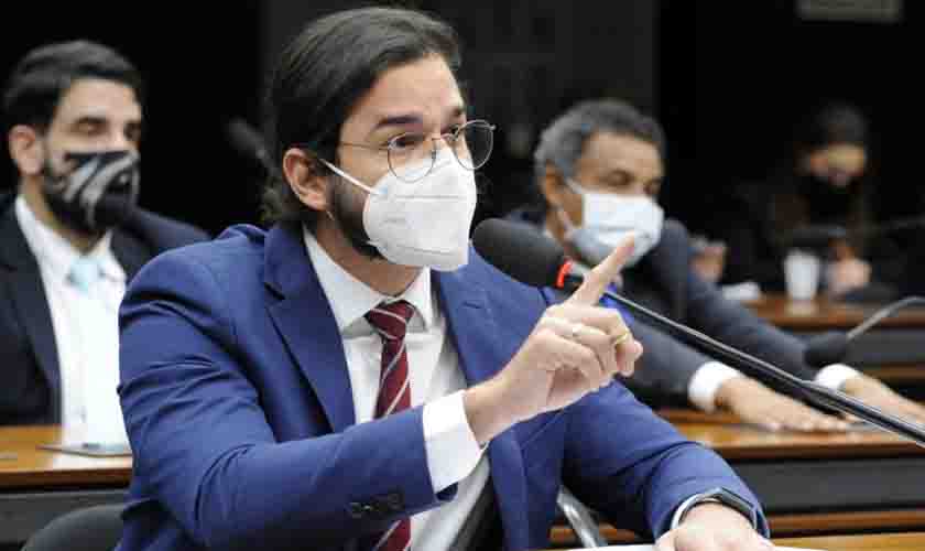 Comissão rejeita projeto que altera regra para recurso extraordinário no direito trabalhista 