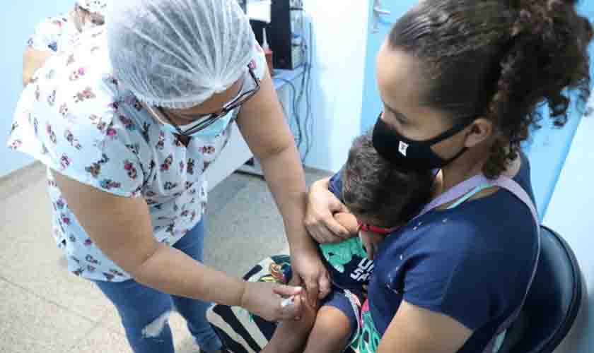 Unidades de Saúde de Porto Velho atendem com multivacinação
