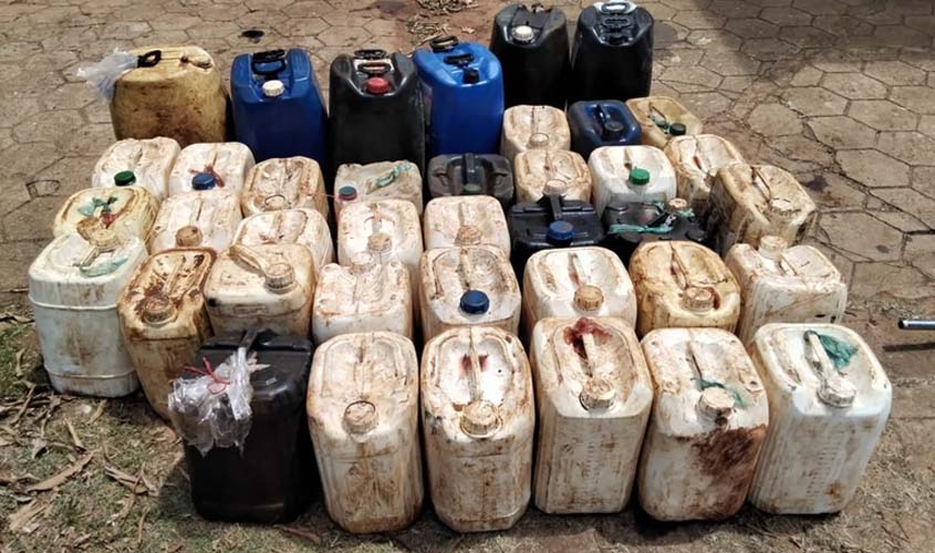 PF apreende 1.000 litros de combustível em porto clandestino