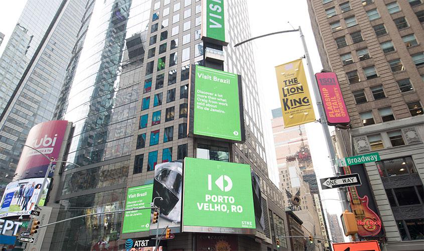 Stone homenageia Porto Velho na Times Square