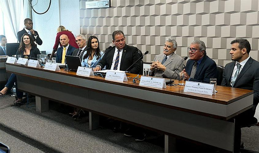 Projeto de Jiu Jítsu nas escolas é defendido em debate na Comissão de Educação