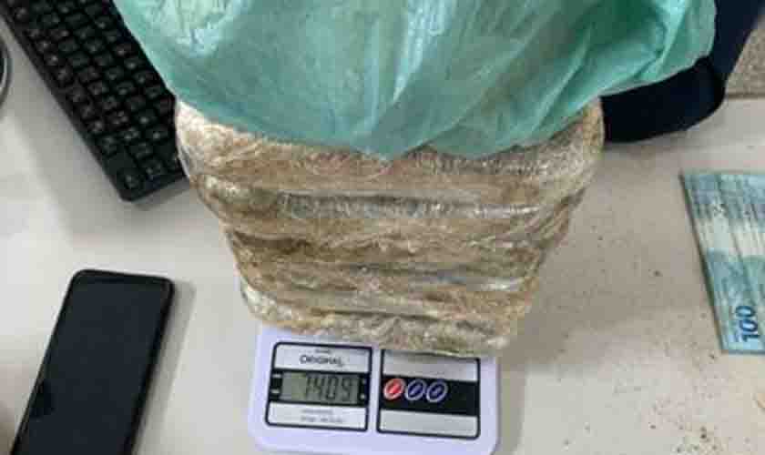 Polícia Militar apreende cerca de 7 kg de drogas e prende suspeito