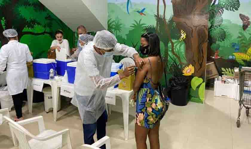 Municípios de Rondônia realizam Dia “V” para motivar população a se vacinar contra a covid-19