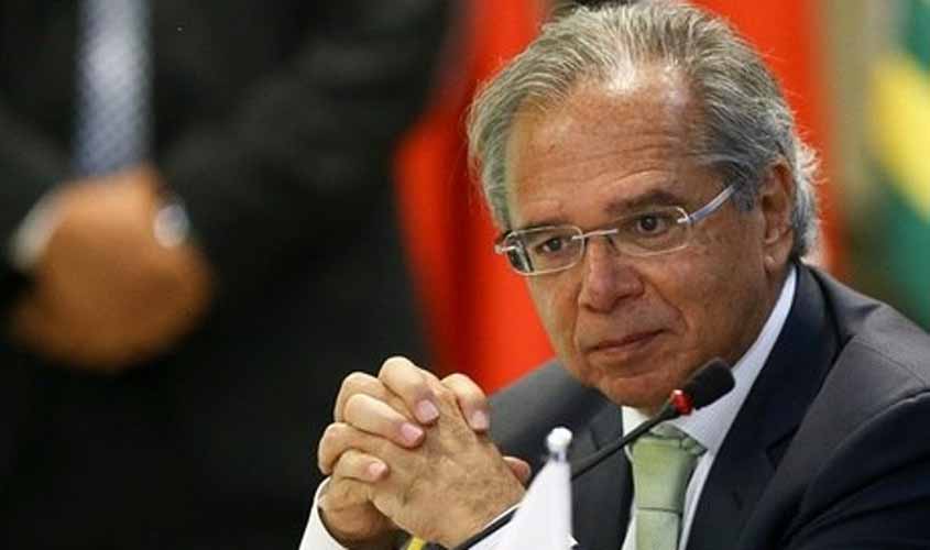 Guedes defende nova modalidade de contratação trabalhista