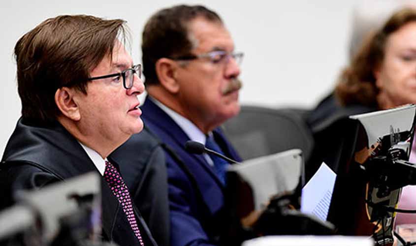 Conselheiro do TCE de Alagoas é condenado à perda do cargo por prevaricação e declaração falsa