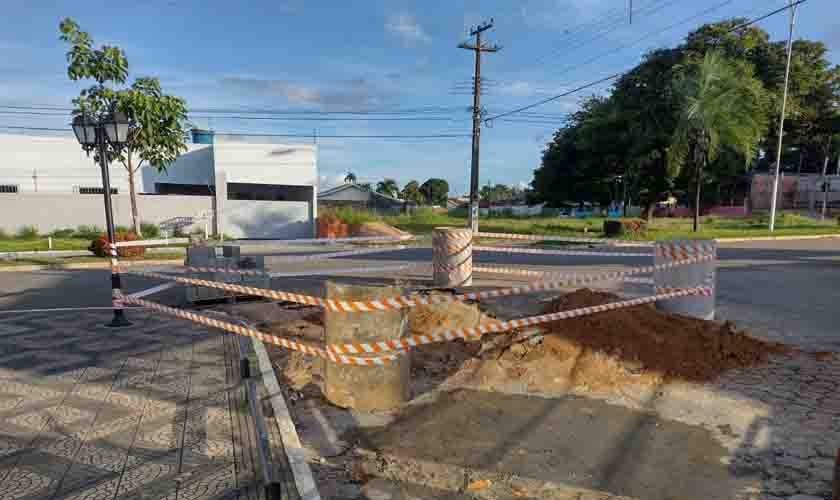 Equipes da Semosp trabalham em obras essenciais à população