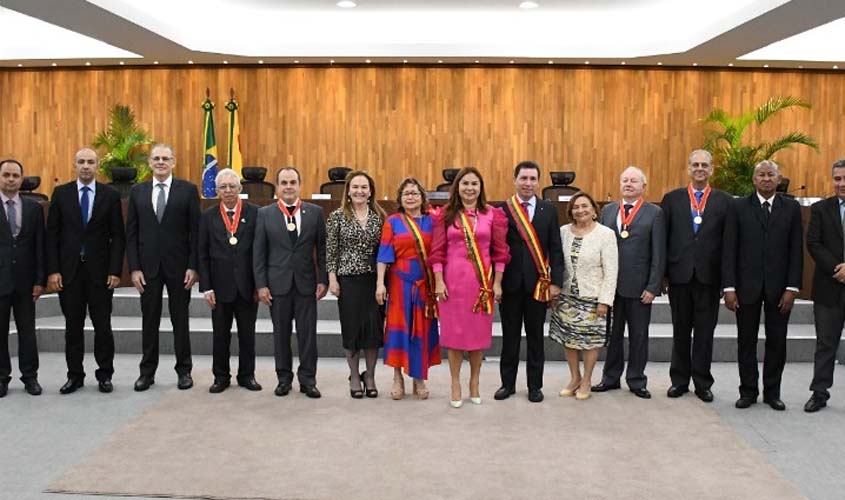 Diretor da Emeron recebe comenda da Escola Judicial do Tribunal de Justiça do Acre
