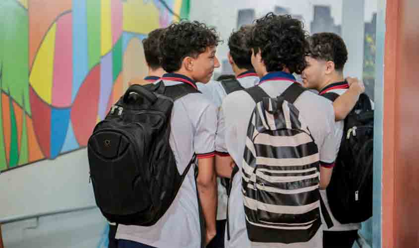 Medidas de saúde garantem proteção de estudantes contra doenças infecciosas na volta às aulas, em Rondônia