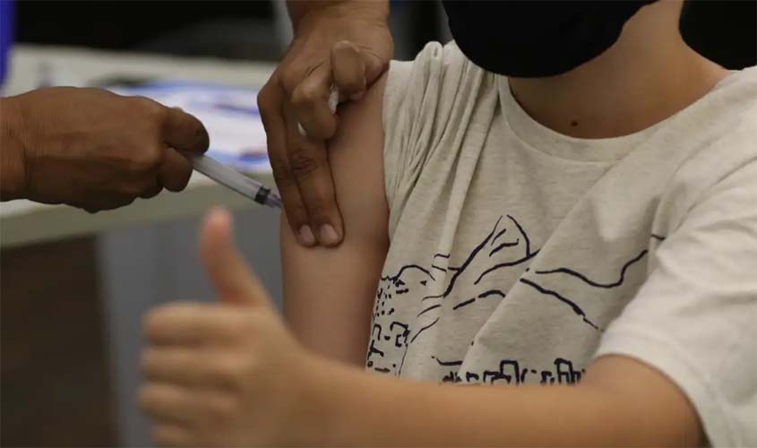 Saúde reforça vacinação de crianças e adolescentes em RO