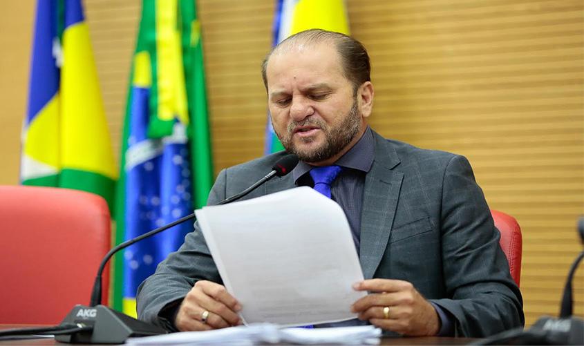 Conciliar prevenção da Covid-19 com a reabertura das empresas é uma necessidade, afirma deputado Cirone Deiró