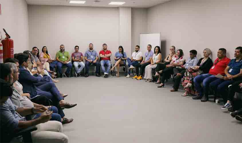 TJRO promove oficina sobre comunicação não violenta e mediação de conflitos para servidores(as)