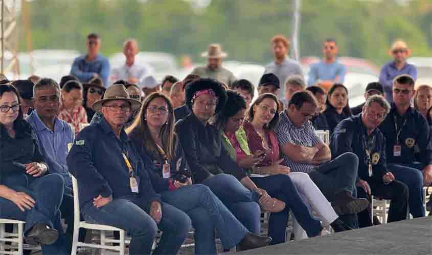 Deputada Sílvia Cristina prestigia a Agrocom em Cerejeiras e destaca a força produtiva de Rondônia