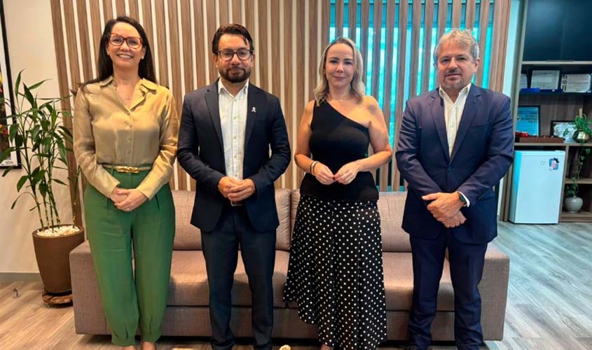 MPRO recebe diretora da Aegea RO em visita na capital