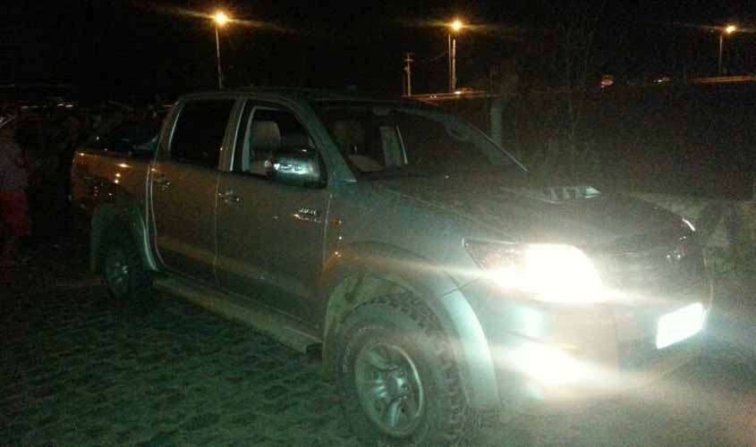 Dupla é presa com caminhonete clonada de Juiz federal do Pará na BR- 364