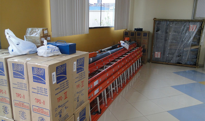 Energisa doa equipamentos e ferramentas para formação de eletricistas no Senai