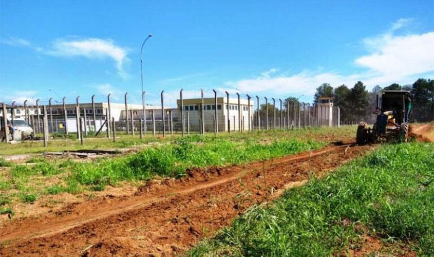Prefeitura de Vilhena atende pedido do deputado Anderson Pereira e cumpre melhorias na estrada do presídio Cone Sul