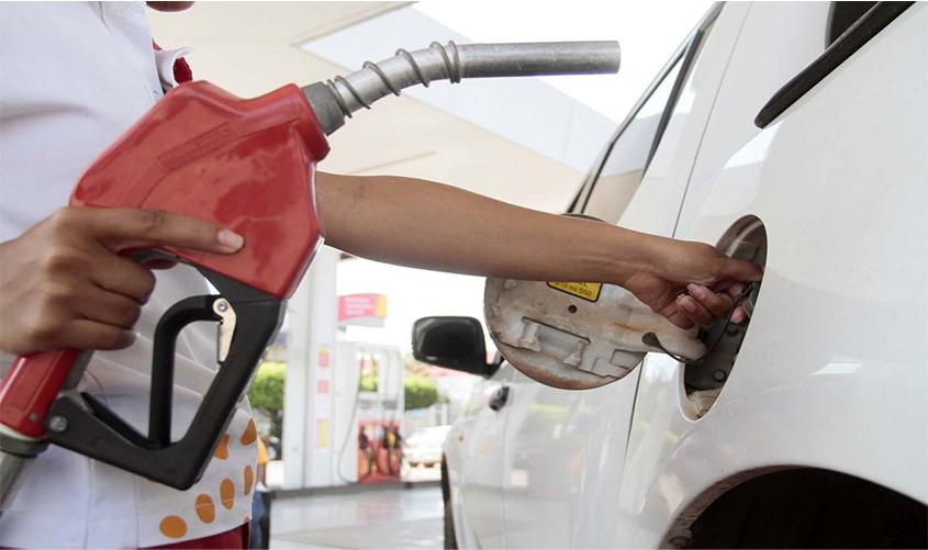 Procon autua revendedores e distribuidores de gás e combustíveis 