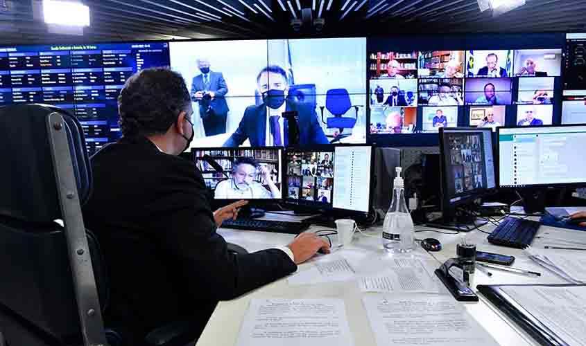 Adiada votação de projeto que impede a suspensão de aulas presenciais