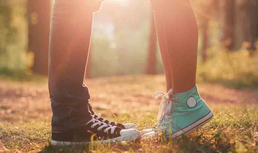 RONDÔNIA: Idade da iniciação sexual dos homens é um ano menor que das mulheres