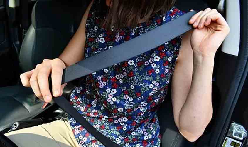 RONDÔNIA: Uso de cinto de segurança é maior no banco da frente