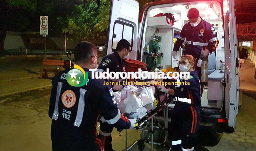 Homem é socorrido após levar cinco tiros na zona leste