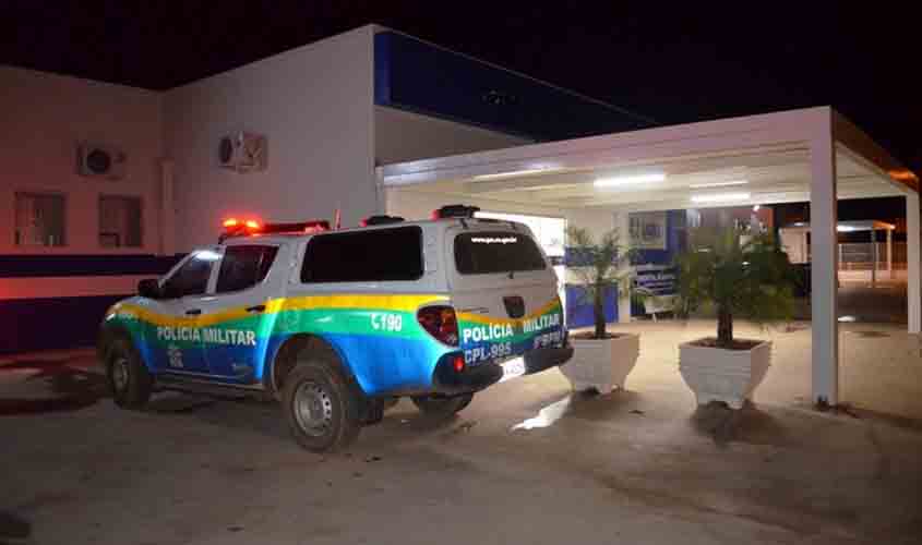 Homem de 26 anos é esfaqueado e nega dizer quem foi o autor