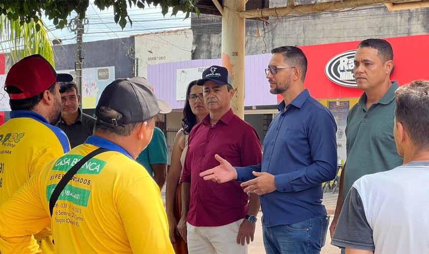 Deputado Anderson Pereira destaca ações desenvolvidas em prol da população de Espigão do Oeste, durante visita ao município