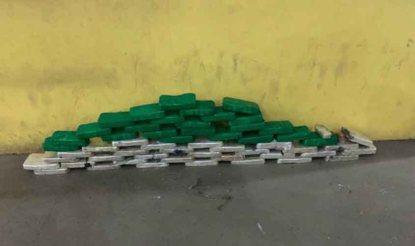 PRF apreende quase 60kg de cocaína em Ji-Paraná/RO