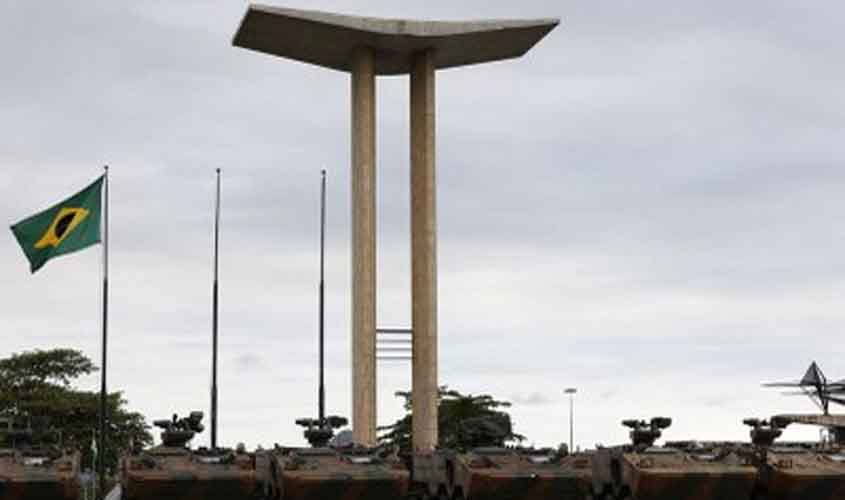 PFDC é contra afastamento compulsório de militares trans das Forças Armadas em razão da identidade de gênero