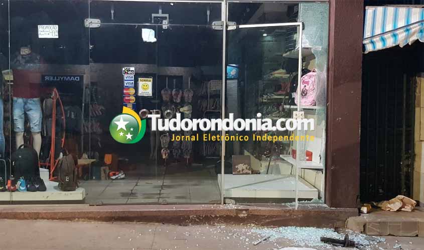 Suspeitos arrombam loja da 7 de Setembro e levam mercadorias
