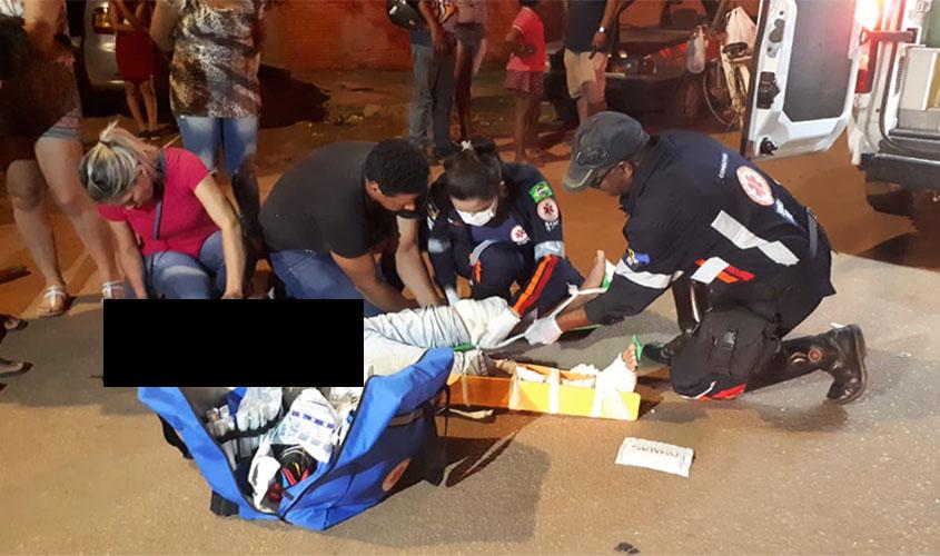 Mulher tem fratura exposta nas duas pernas e lesão grave na cabeça