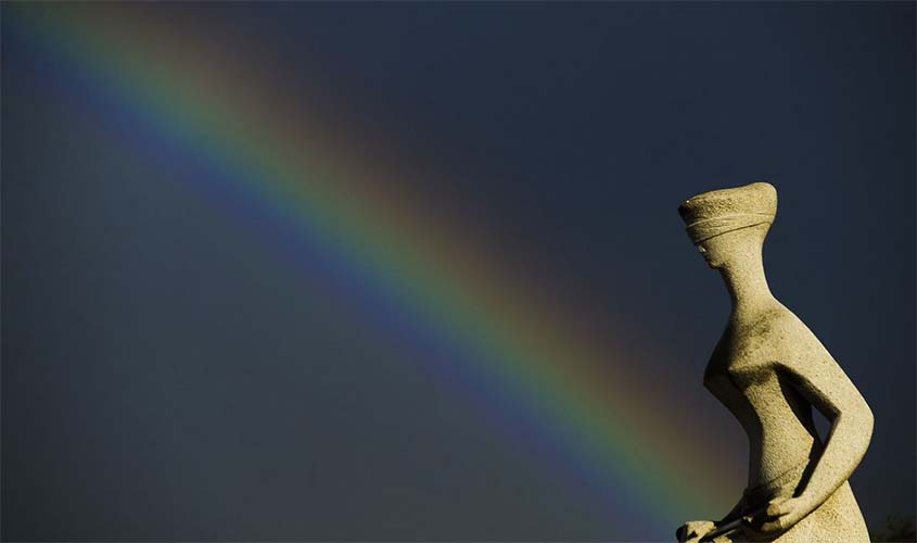 STF decide quem deve passar por detector de metais nos fóruns