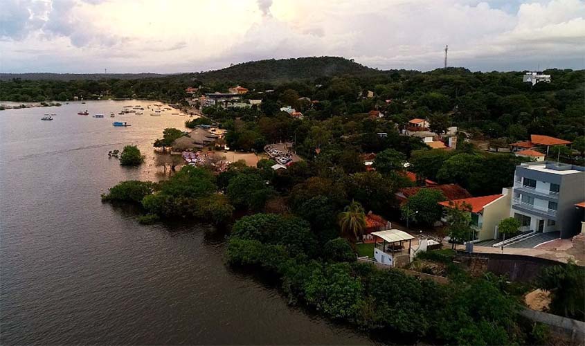 Brasileiros descobrem Alter do Chão, o caribe amazônico