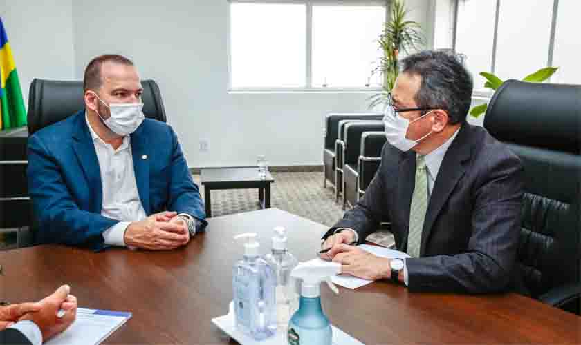 Presidente Alex Redano recebe cônsul-geral do Japão em Manaus