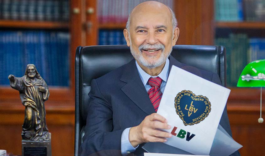 Homenagem a José de Paiva Netto, presidente da Legião da Boa Vontade