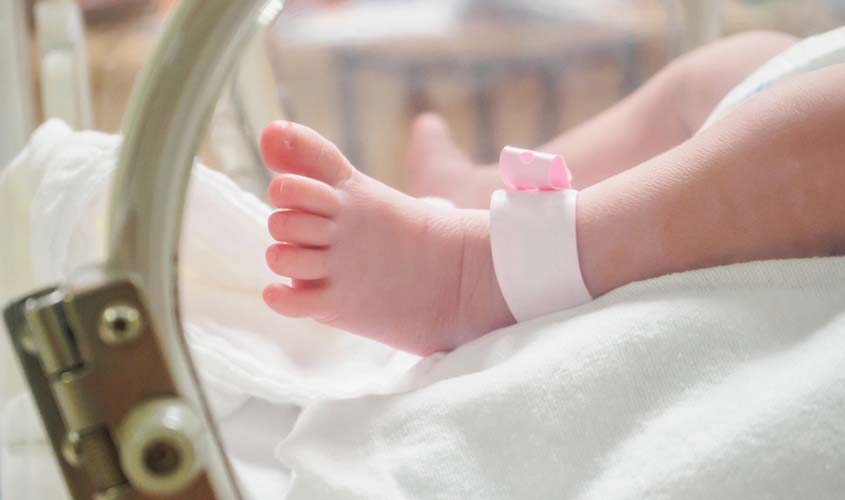 Empresa é condenada a pagar dívida hospitalar de casal