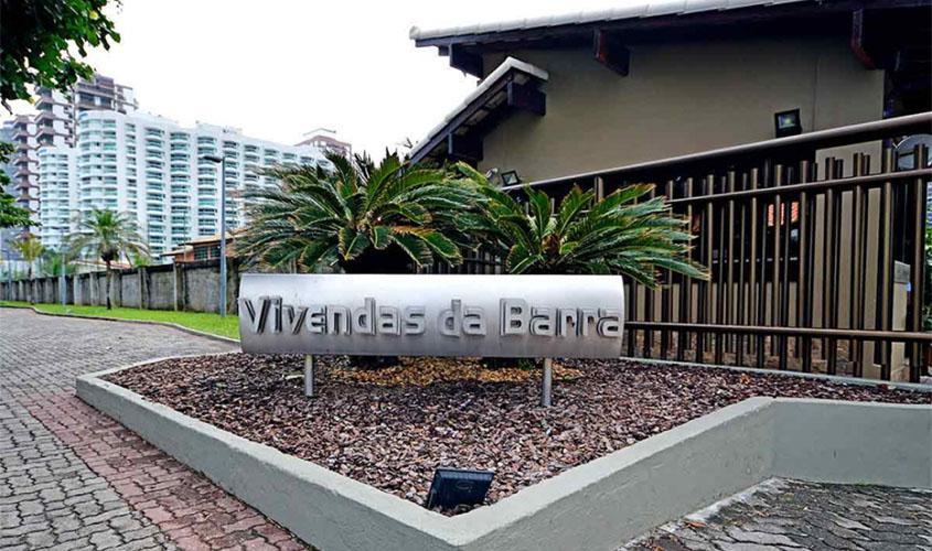 PF vai investigar depoimento de porteiro do condomínio de Bolsonaro