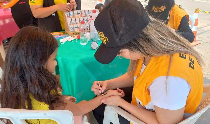 Ação Educativa de Trânsito é realizada pelo Detran em escola de Vista Alegre do Abunã