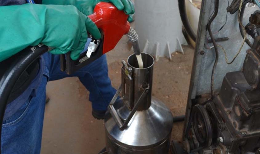 Ações de fiscalização são realizadas em postos de combustíveis, em Vilhena
