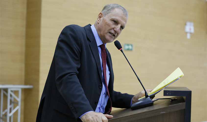 Adelino Follador cobra a recuperação de rodovias e estradas coletoras do Estado