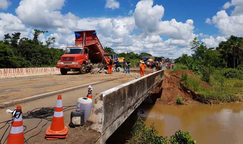 Fiero elogia Dnti pela agilidade na recuperação de trecho da 364 e cobra duplicação da rodovia