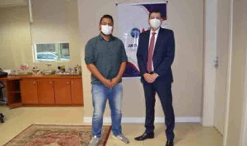 Elton Assis recebe visita do vereador de Porto Velho Dr Gilber