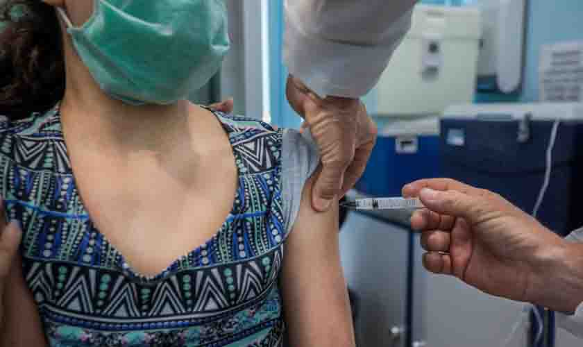 Vacinadores participam de capacitação e não atendem público infantil na quarta-feira (9) em unidades de saúde de Porto Velho