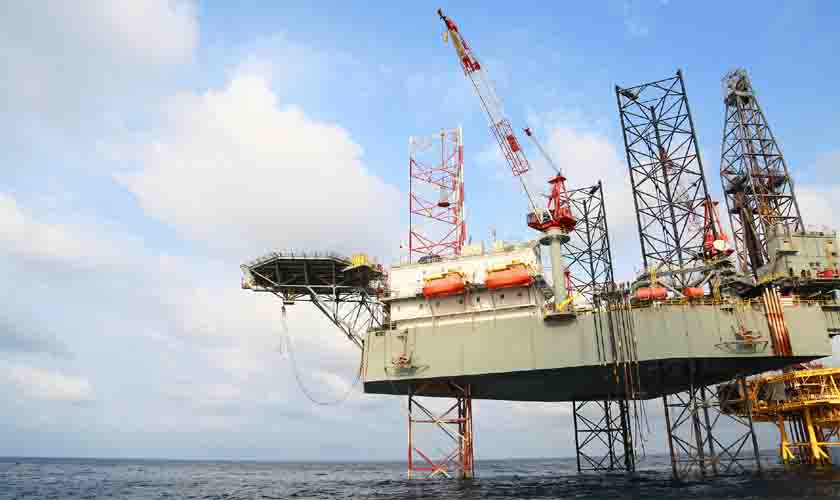 Petrobras consegue reduzir indenização a viúva de petroleiro que caiu de plataforma