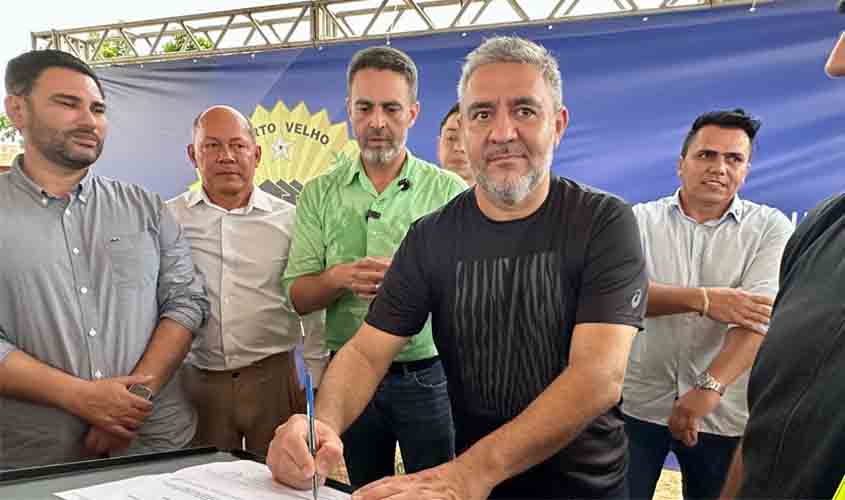 Vereador Everaldo Fogaça participa da Ordem de Serviço para construção de quadra de grama sintética no Campo do Uirapuru