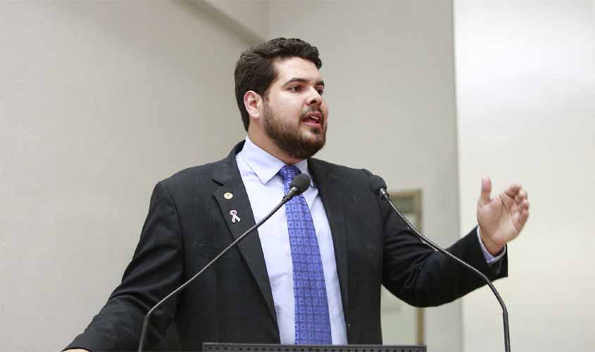 Jean Oliveira parabeniza a Mulher no seu Dia Internacional